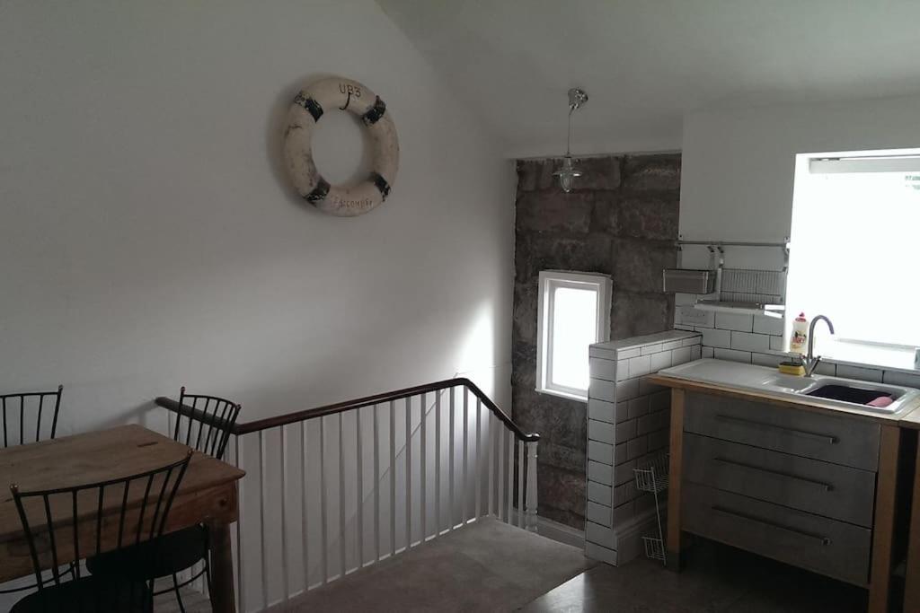 Seaview Cottage With Oodles Of Charm Sleeps 4 بورتلاند المظهر الخارجي الصورة